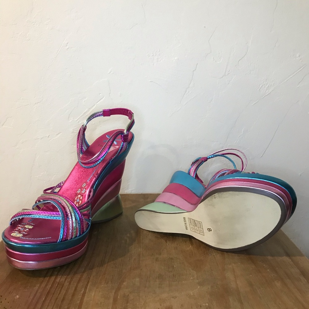 Multi Colored Wedge - Picture 3 of 4